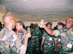 08.2002 - incorporacao dos gen. da unita nas faa- tomada de posse (10)